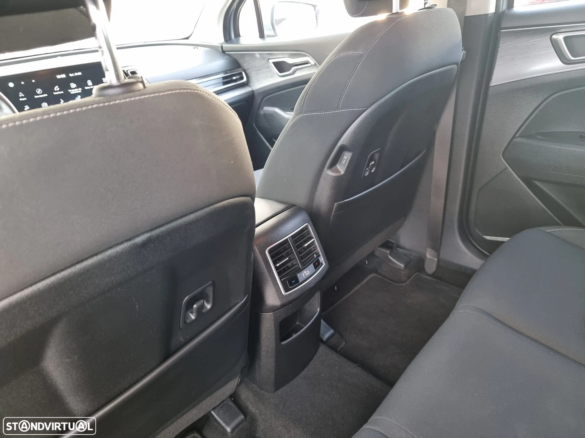Kia Sportage 1.6 T-GDI Drive - 18
