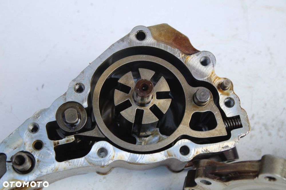 POMPA OLEJU BMW N53B30 3.0B 7551004 ROZEBRANA DO ZDJĘĆ - 10