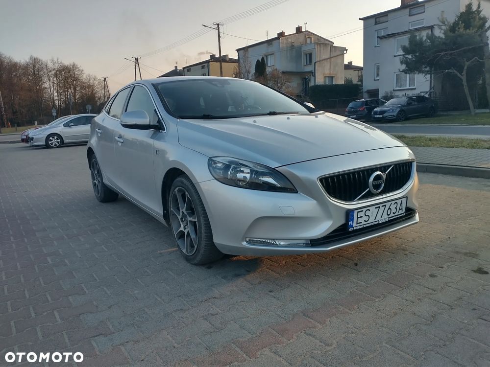 Volvo V40 D2 - 7