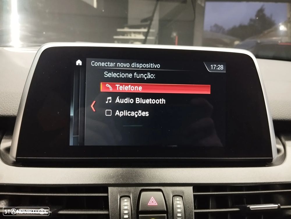 BMW 225xe Active Tourer Advantage - 37