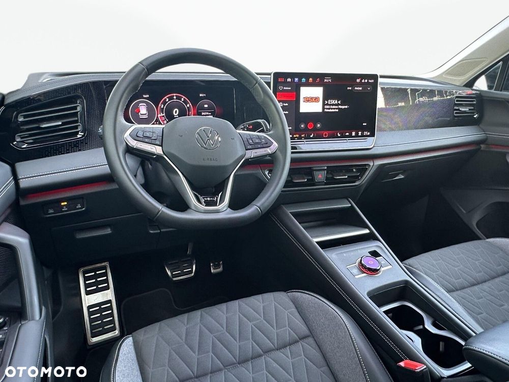 Volkswagen Tiguan - 10