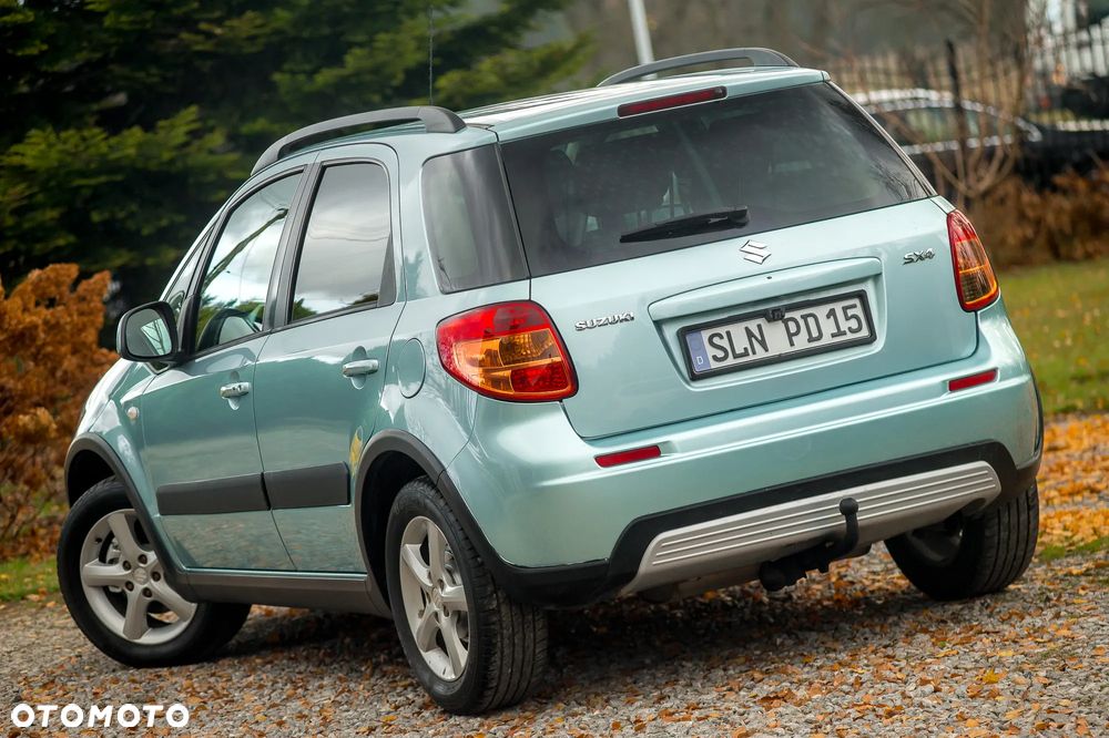 Suzuki SX4 1.6 GS / Premium - 8