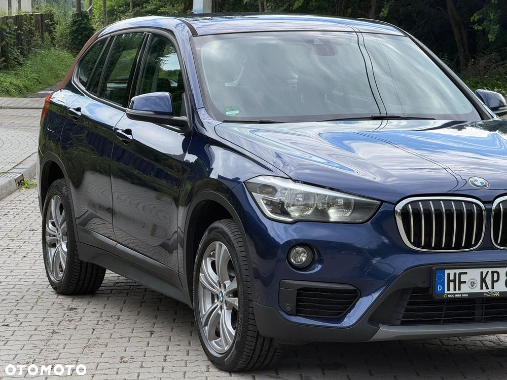 BMW X1 sDrive18d Advantage sport - 4