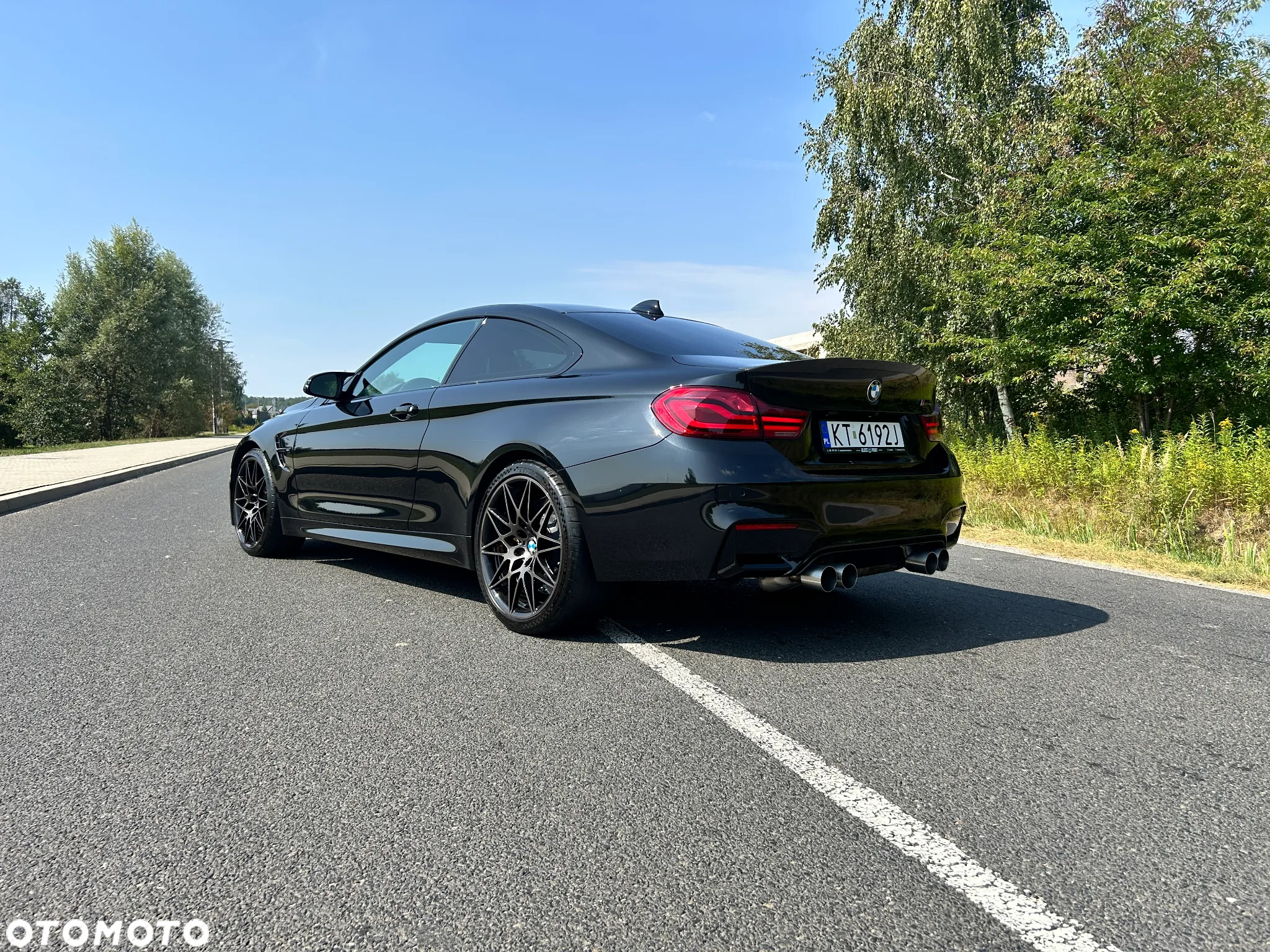 BMW M4 Coupe DKG Competition - 12