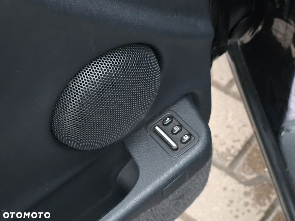 Ford Scorpio 2.9-24 Ghia - 18