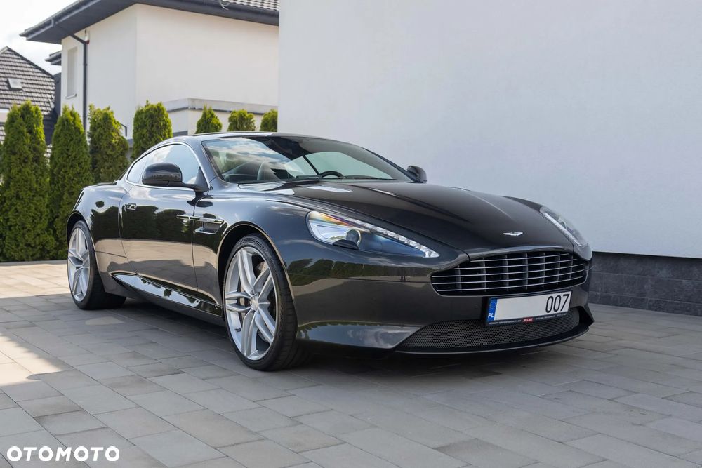 Aston Martin DB9 Touchtronic - 3