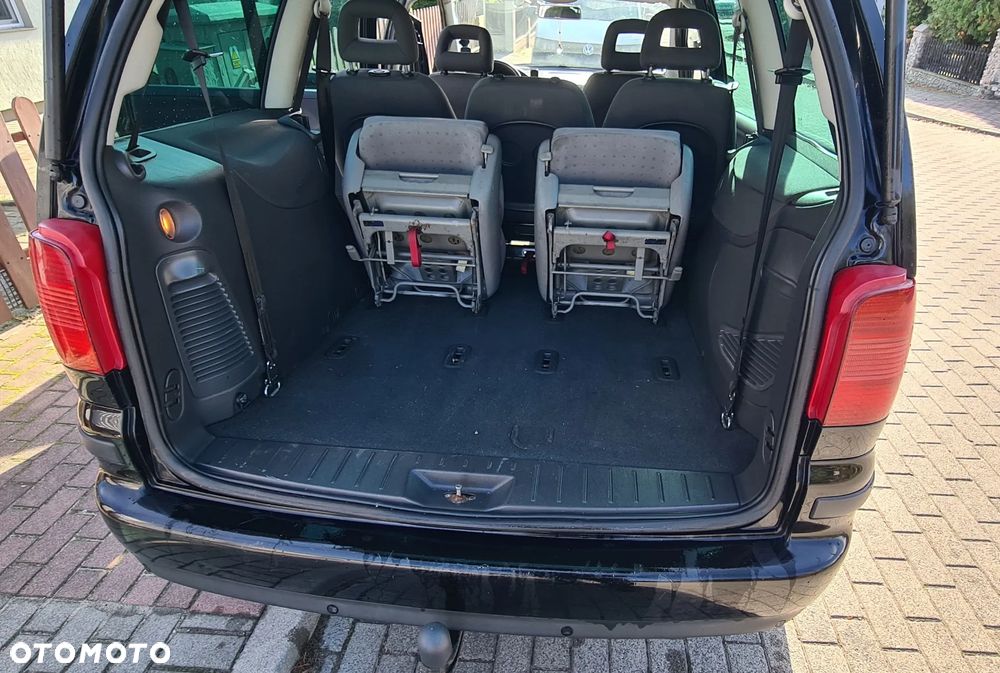 Volkswagen Sharan - 19