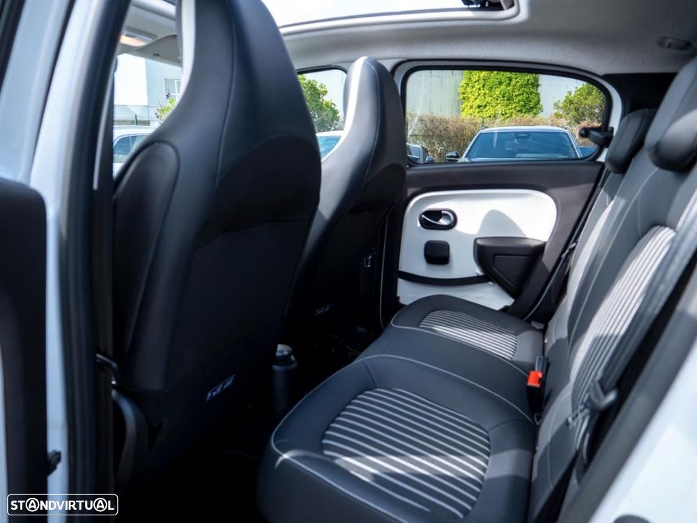 Renault Twingo E-Tech. 22 Techno - 23