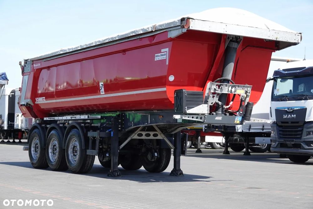 Schmitz Cargobull WYWROTKA / 26 m3 / STALOWA / HYDROKLAPA / OŚ PODNOSZONA / AUTOMATYCZNIE ZSUWANA PLNADEKA / SPROWADZONA - 1