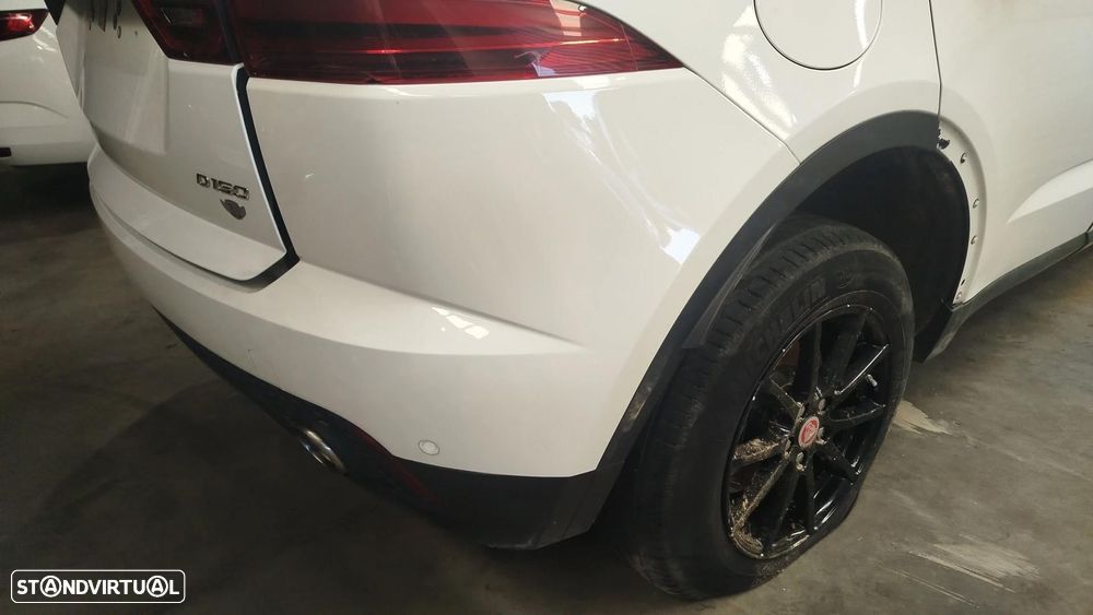 Pára-choques trás JAGUAR E-Pace (X540) - 3