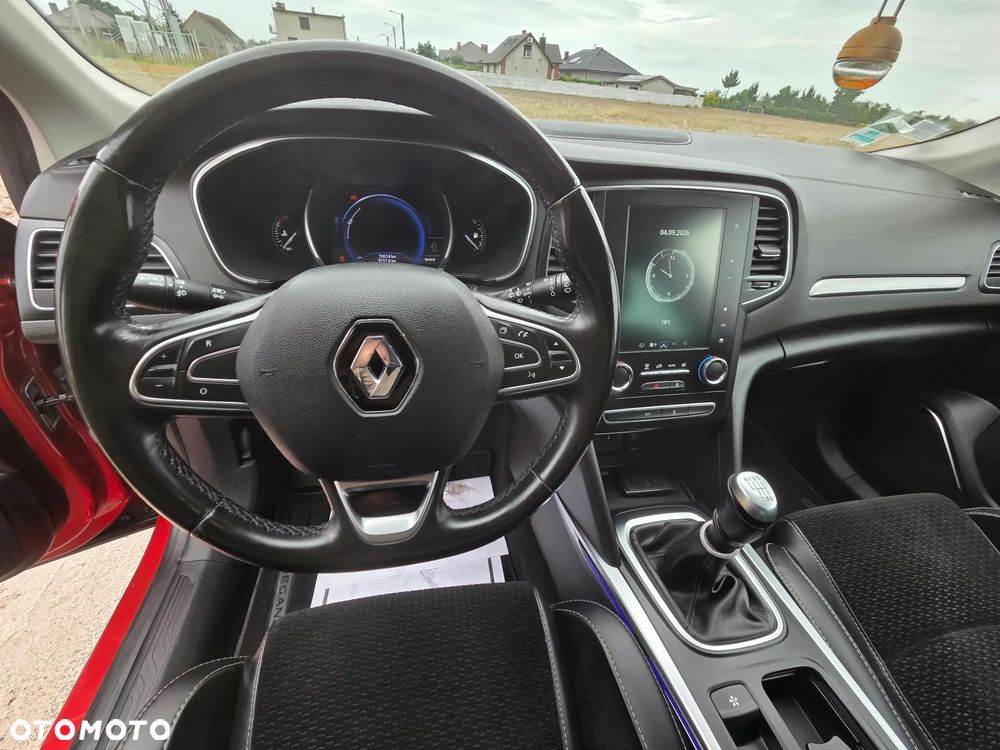 Renault Megane TCe 140 GPF INTENS - 21