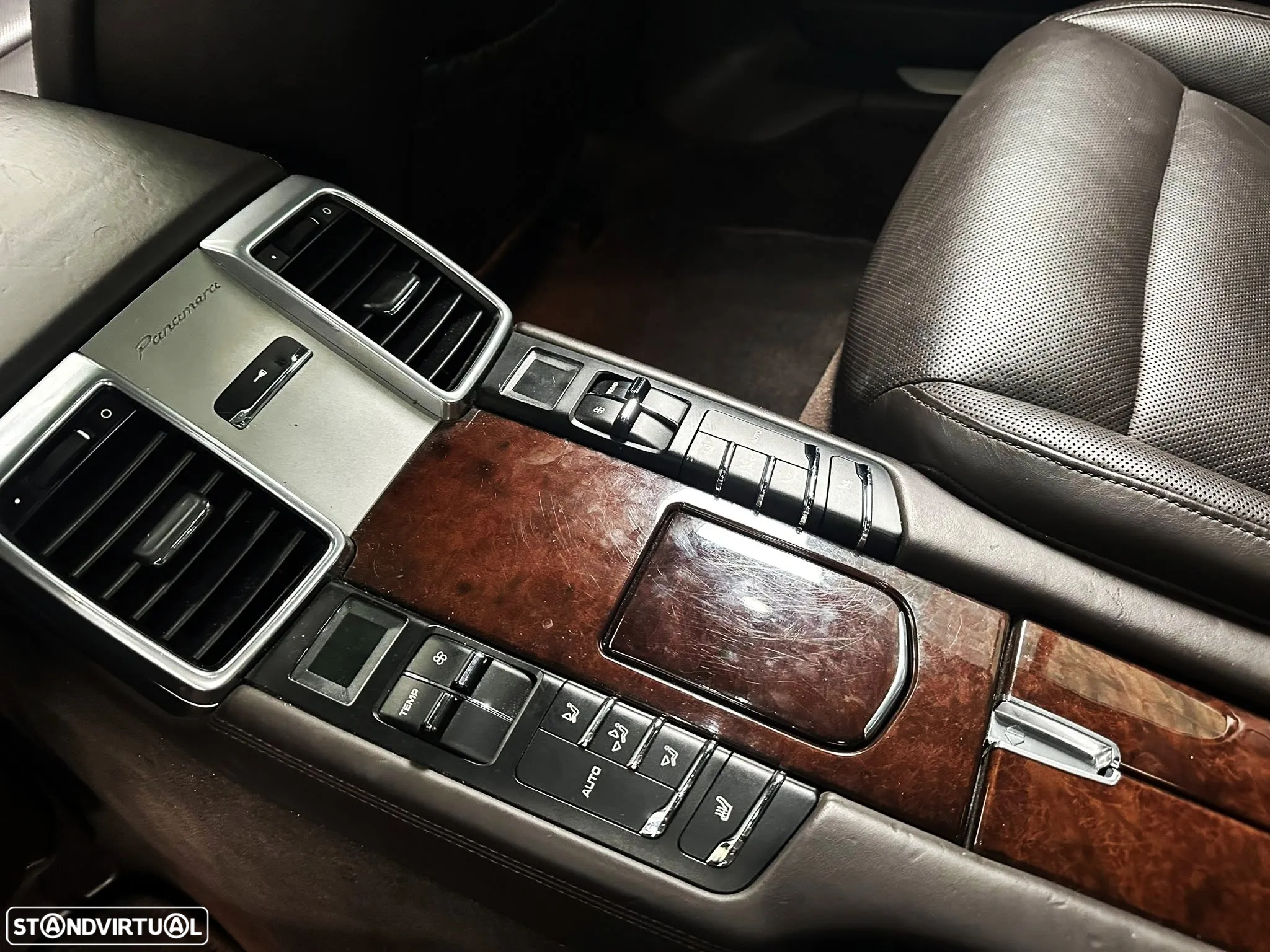 Porsche Panamera PDK - 18
