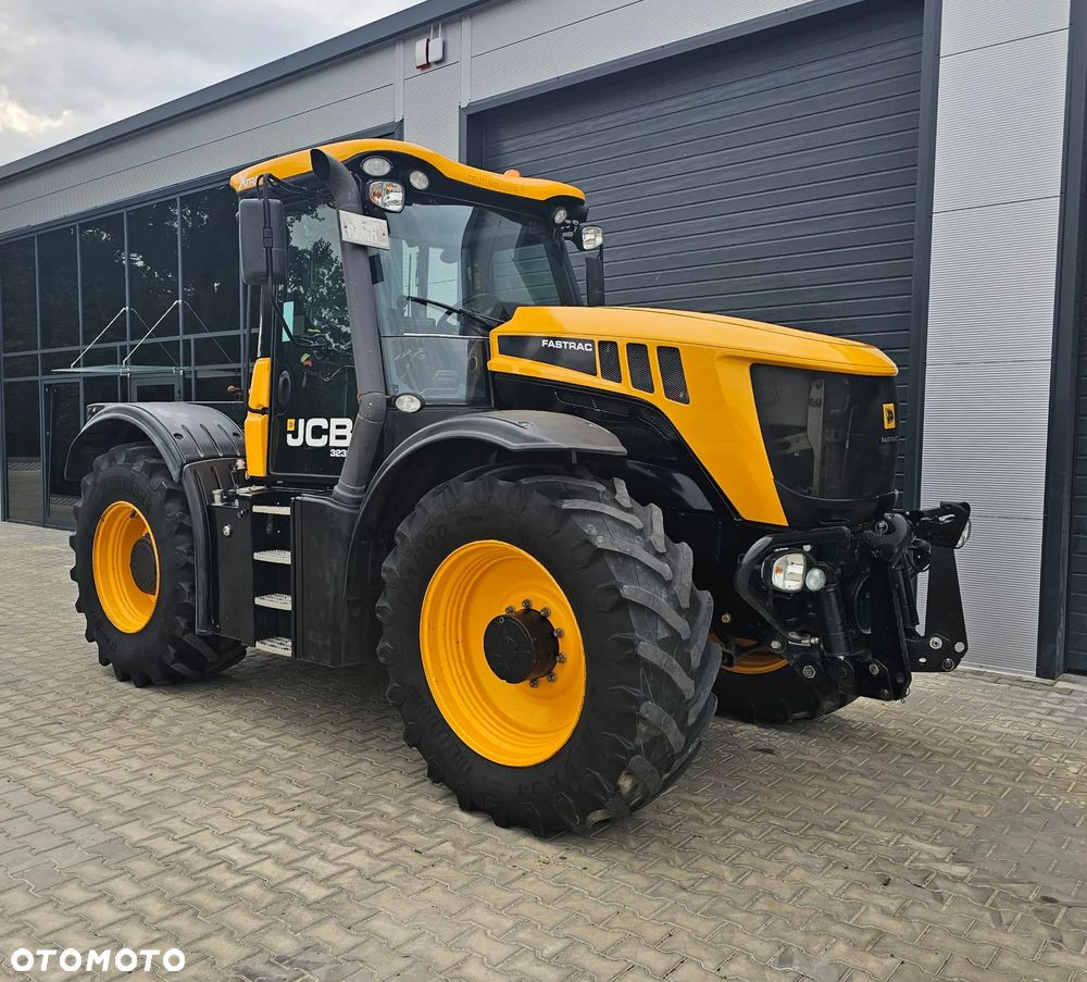 JCB FASTRAC 3230 XTRA - 1