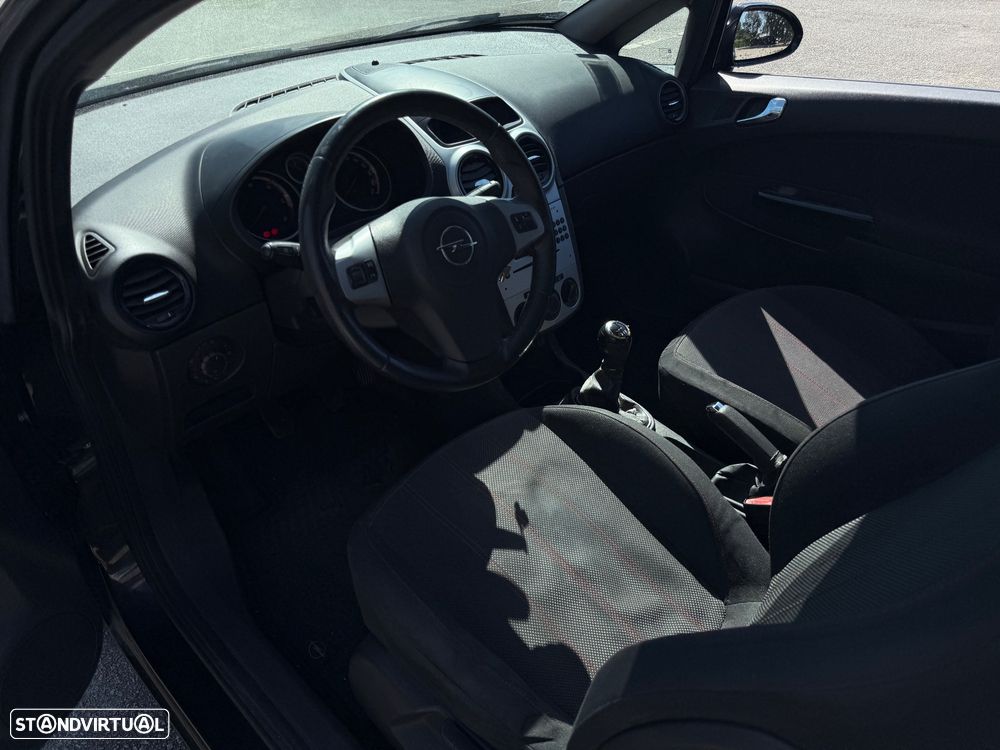 Opel Corsa GTC 1.3 CDTi - 11
