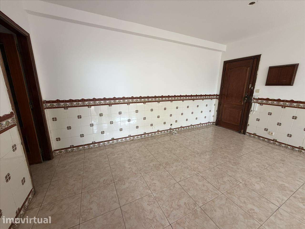 Apartamento T3 próximo do Terminal Fluvial - Grande imagem: 4/19