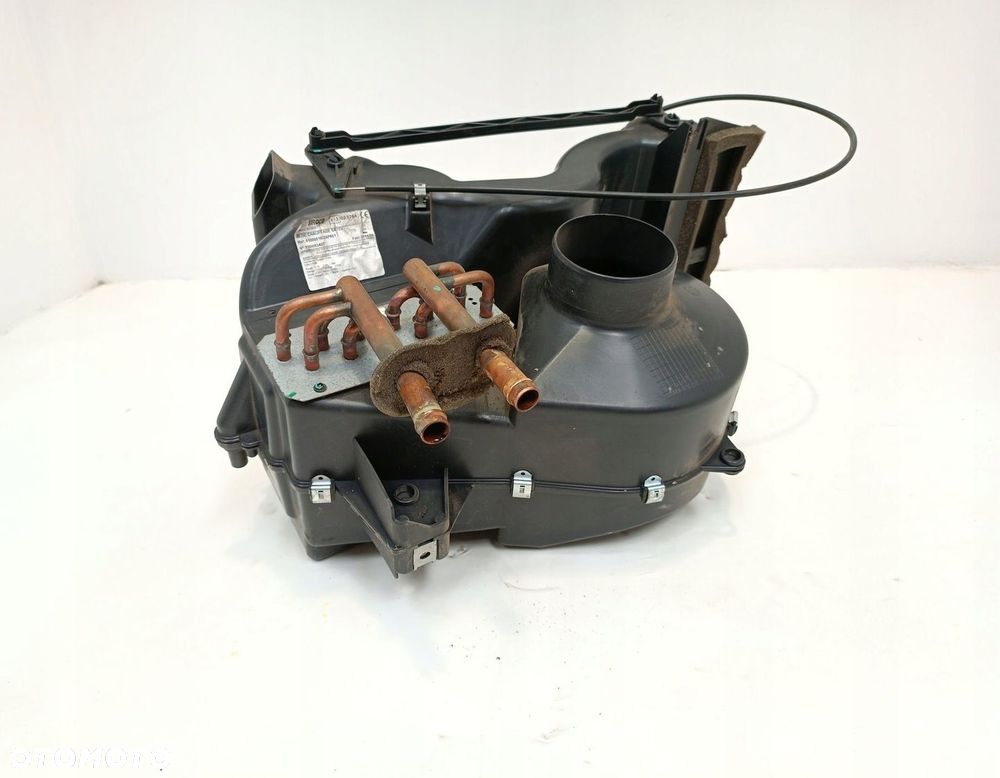 NAGRZEWNICA Z OBUDOWĄ WENTYLATOR NAWIEWU AIXAM S8 2011R - 2