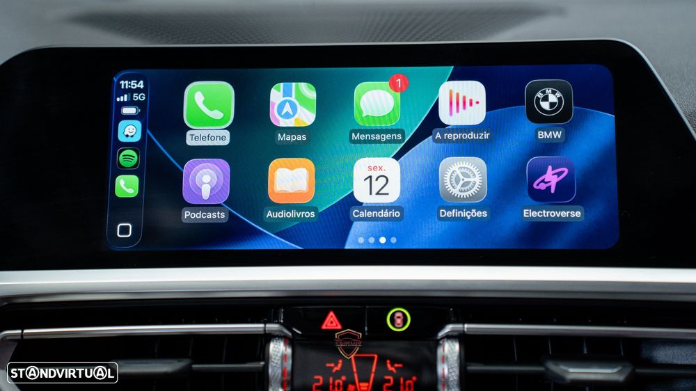 BMW 320 e Touring Line Luxury Auto - 31