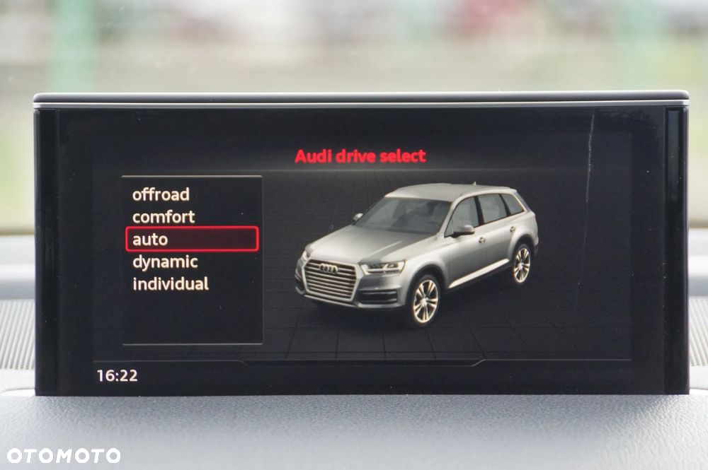 Audi Q7 3.0 TDI ultra Quattro Tiptronic - 17