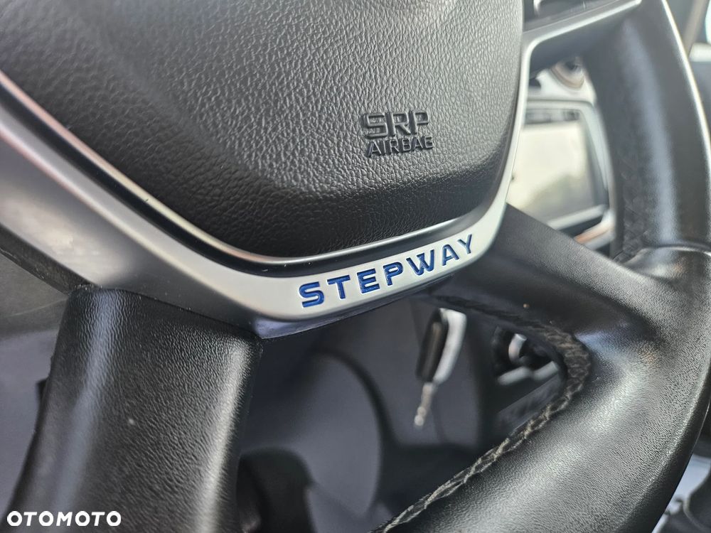 Dacia Dokker TCe 115 Stepway Celebration - 20