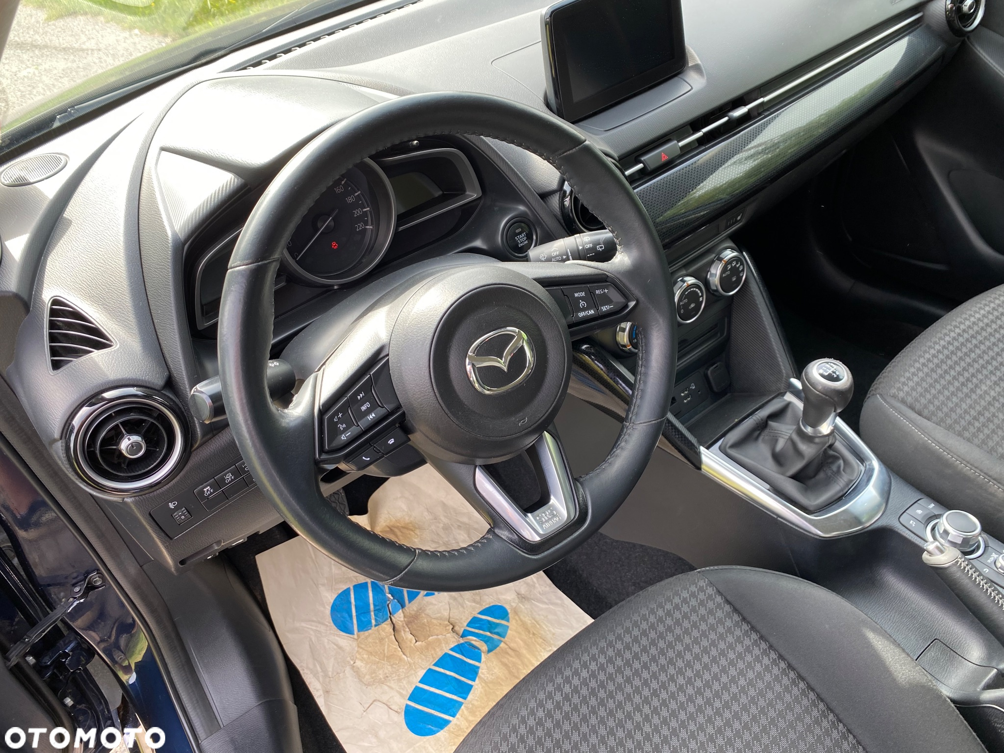 Mazda 2 SKYACTIV-G 90 Exclusive-Line - 17