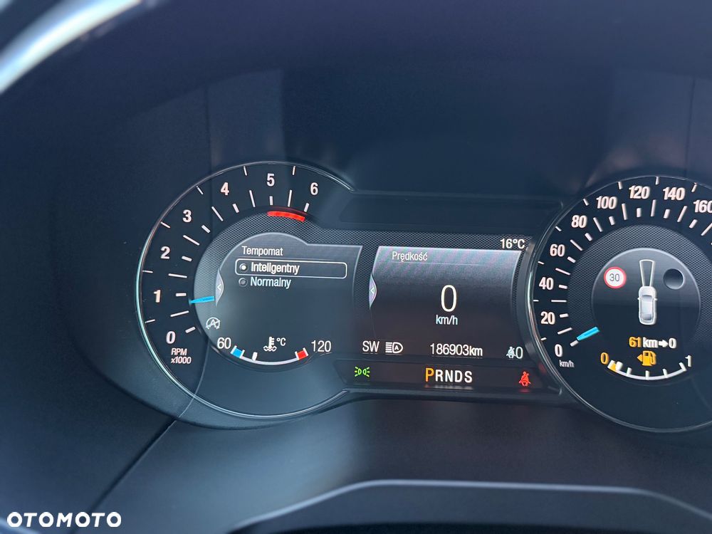 Ford S-Max 2.0 EcoBlue Titanium - 31