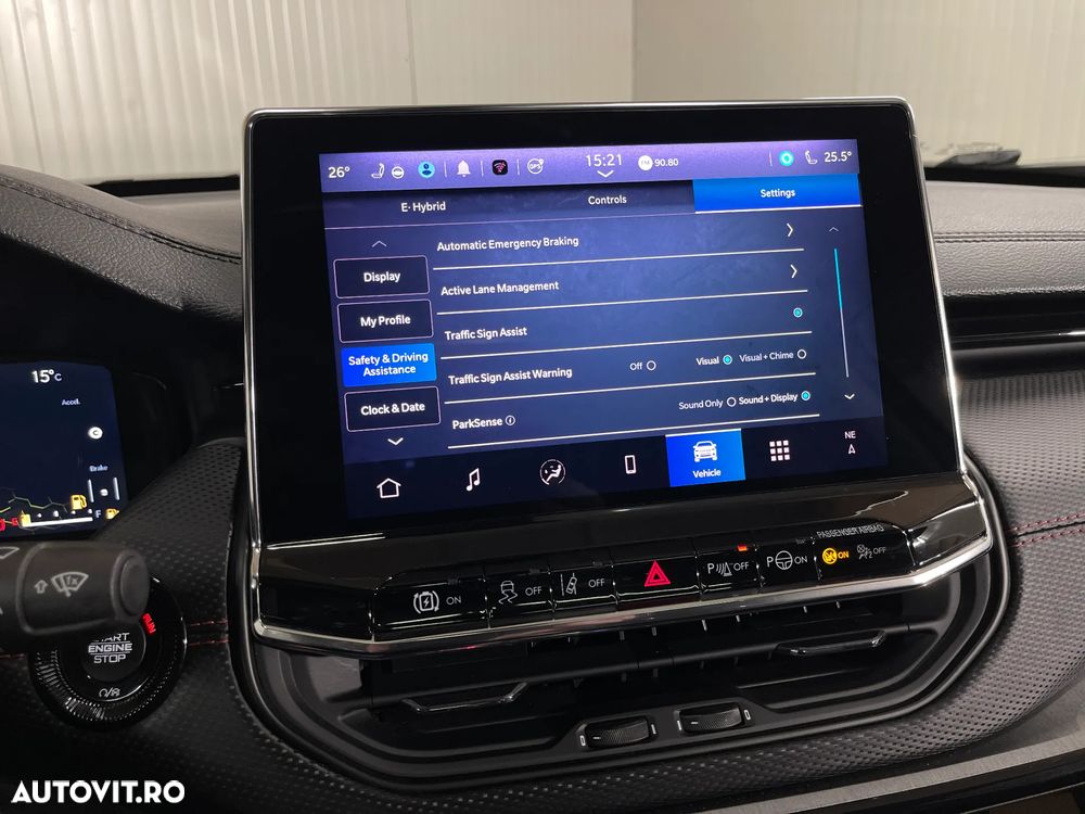 Jeep Compass 1.3 T-GDI 4xe Automatik Trailhawk - 18