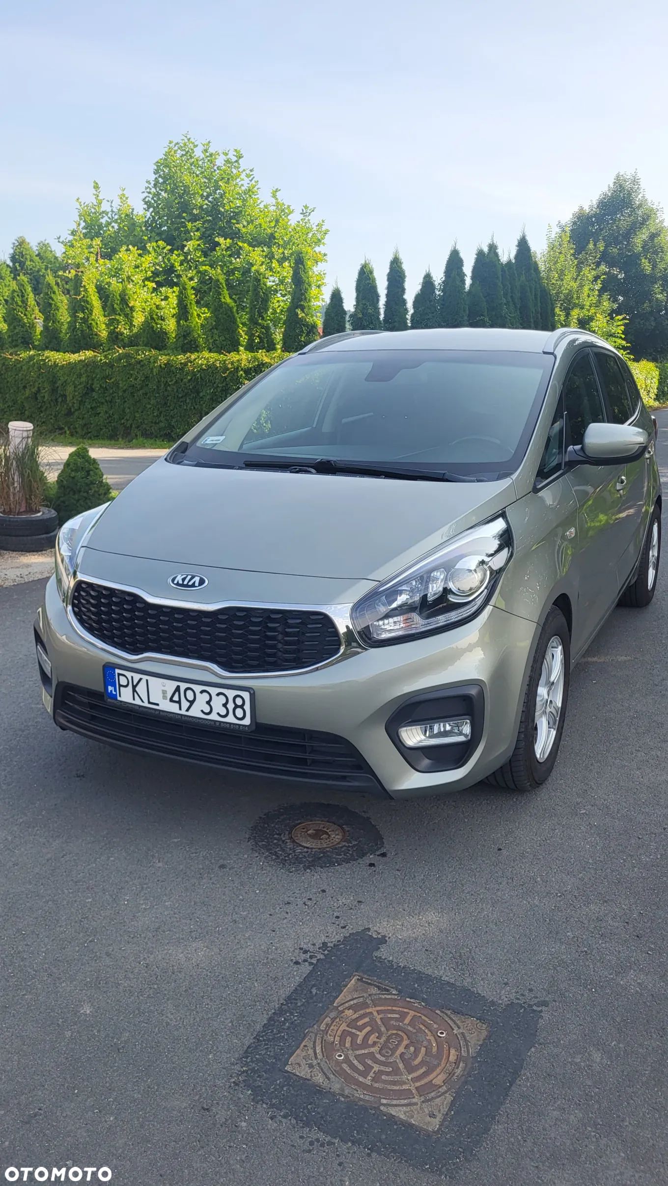 Kia Carens 1.7 CRDi M 7os - 1