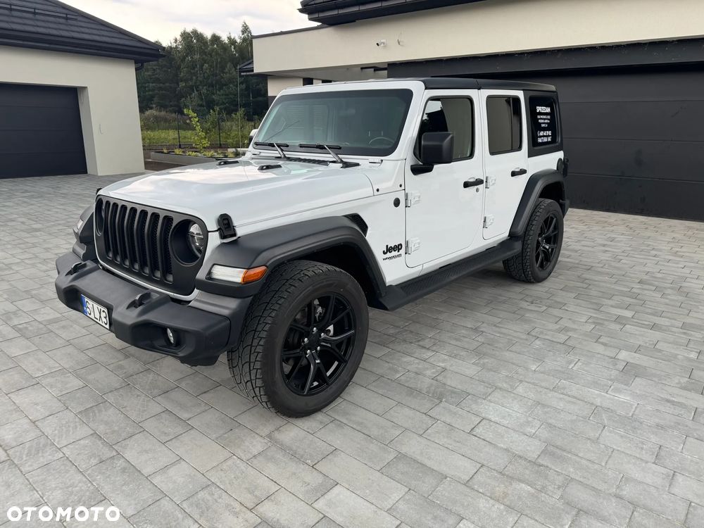 Jeep Wrangler - 1