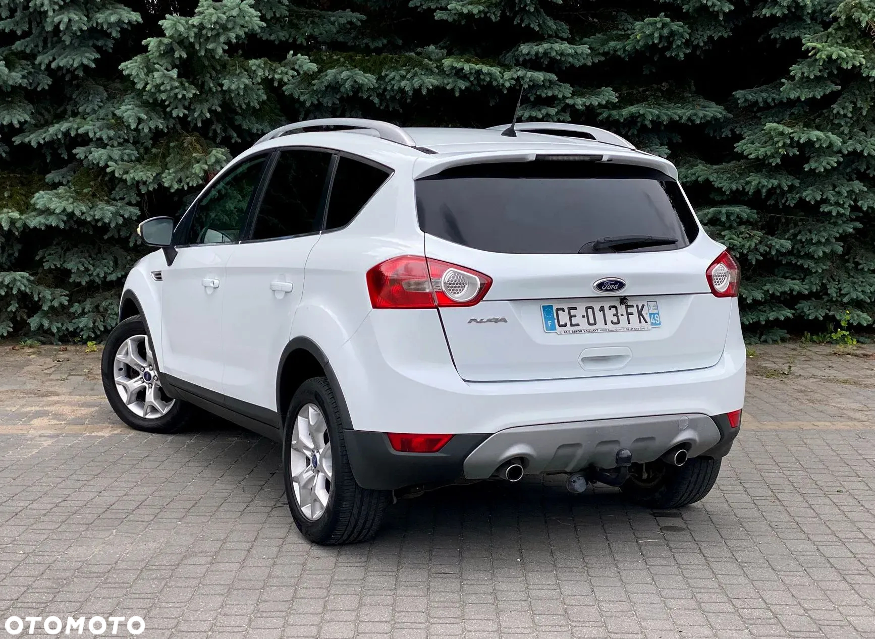 Ford Kuga - 11