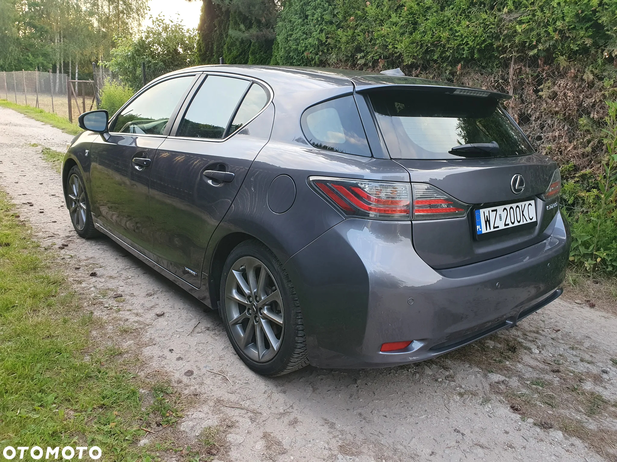 Lexus CT - 14