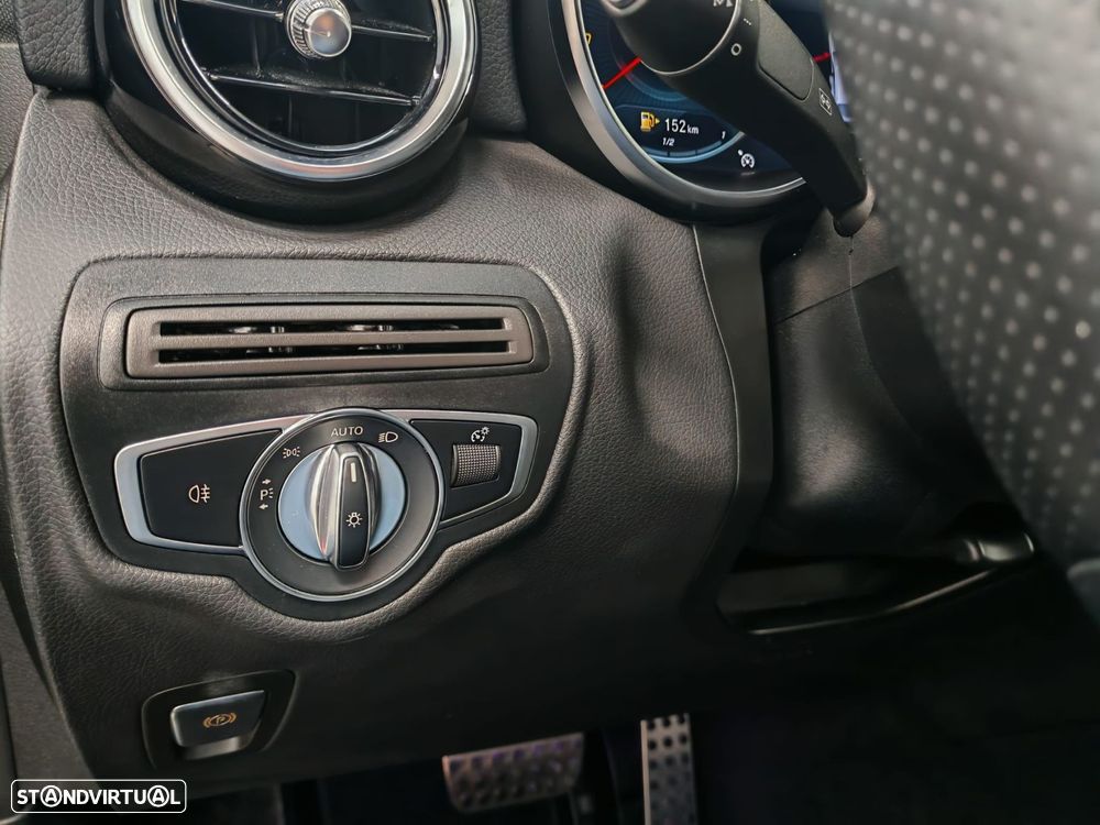 Mercedes-Benz GLC 300 de Coupé 4Matic - 21