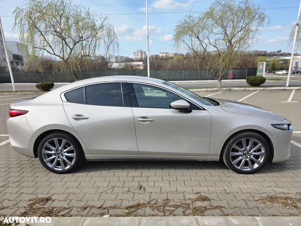 Mazda 3 e-Skyactiv G140 MHEV Exclusive-Line - 4