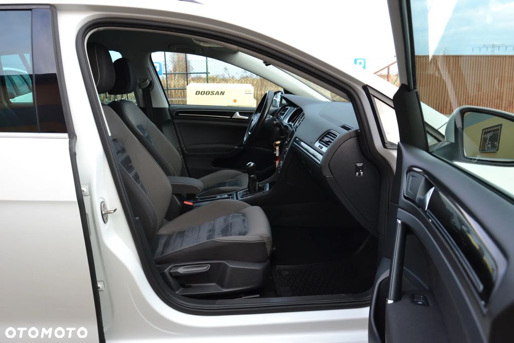 Volkswagen Golf 2.0 TDI 4Motion (BlueMotion Technology) Highline - 31