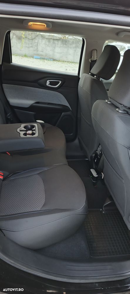 Jeep Compass 1.3T M6 2WD Longitude - 11