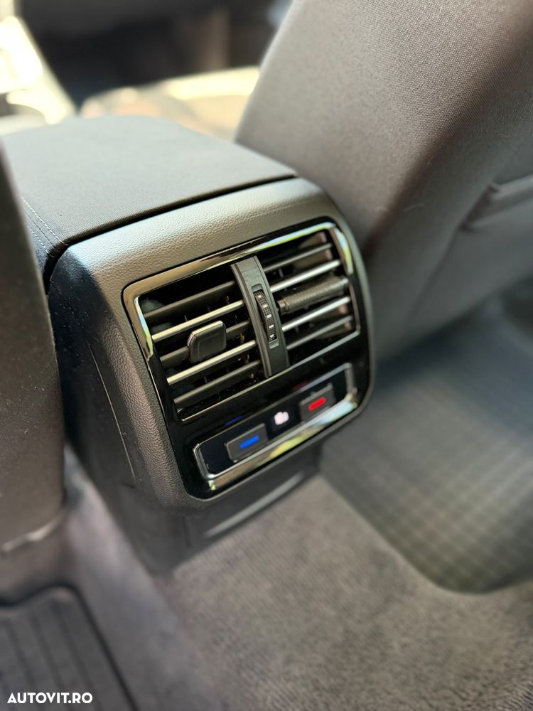 Volkswagen Passat 2.0 TDI DSG Comfortline - 10