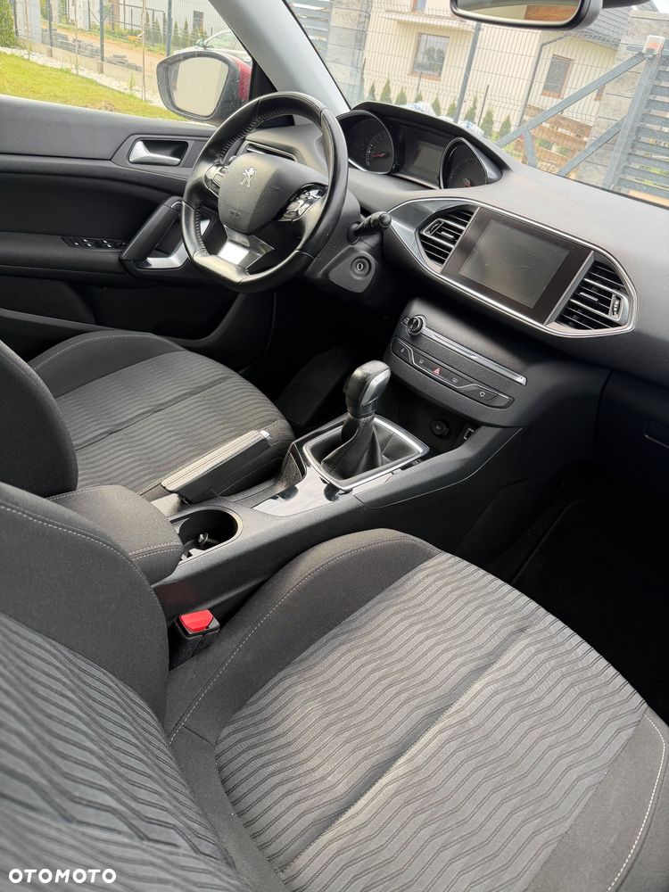 Peugeot 308 PureTech 110 Stop & Start Allure - 24