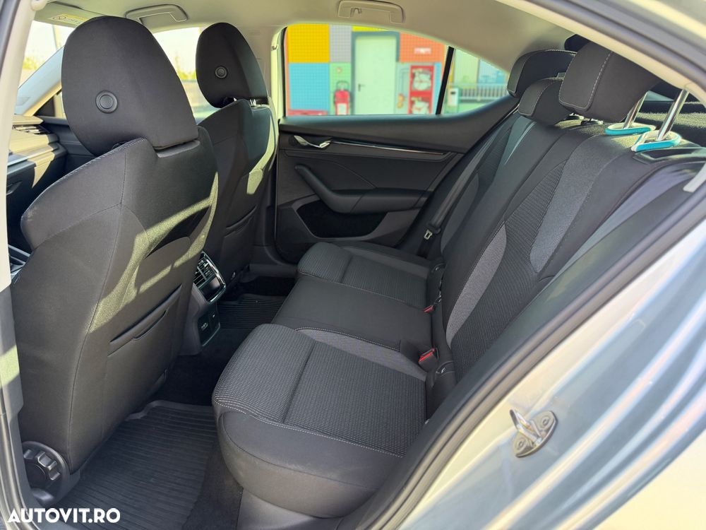 Skoda Octavia 1.5 TSI Ambition - 21