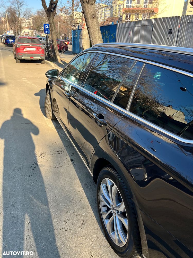 Volkswagen Passat - 4