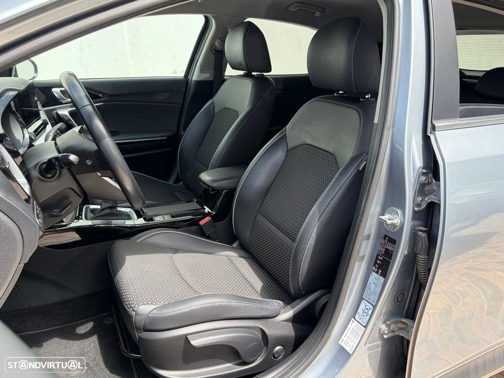 Kia XCeed 1.4 T-GDI Tech - 10