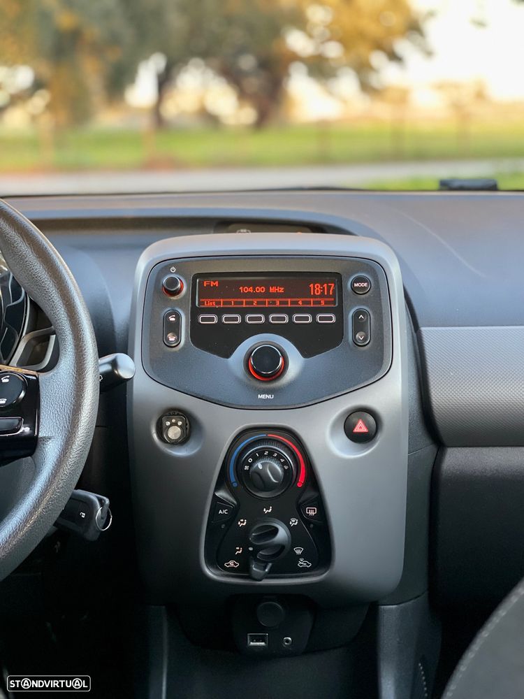 Peugeot 108 1.0 VTI Top! Allure - 14