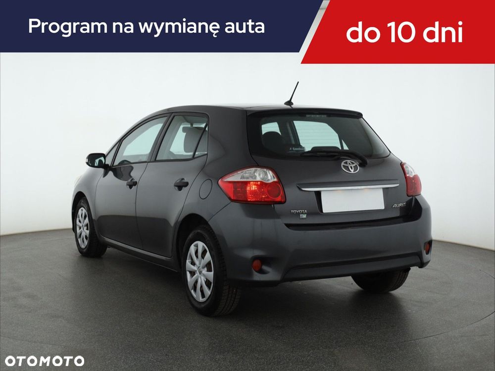 Toyota Auris - 6