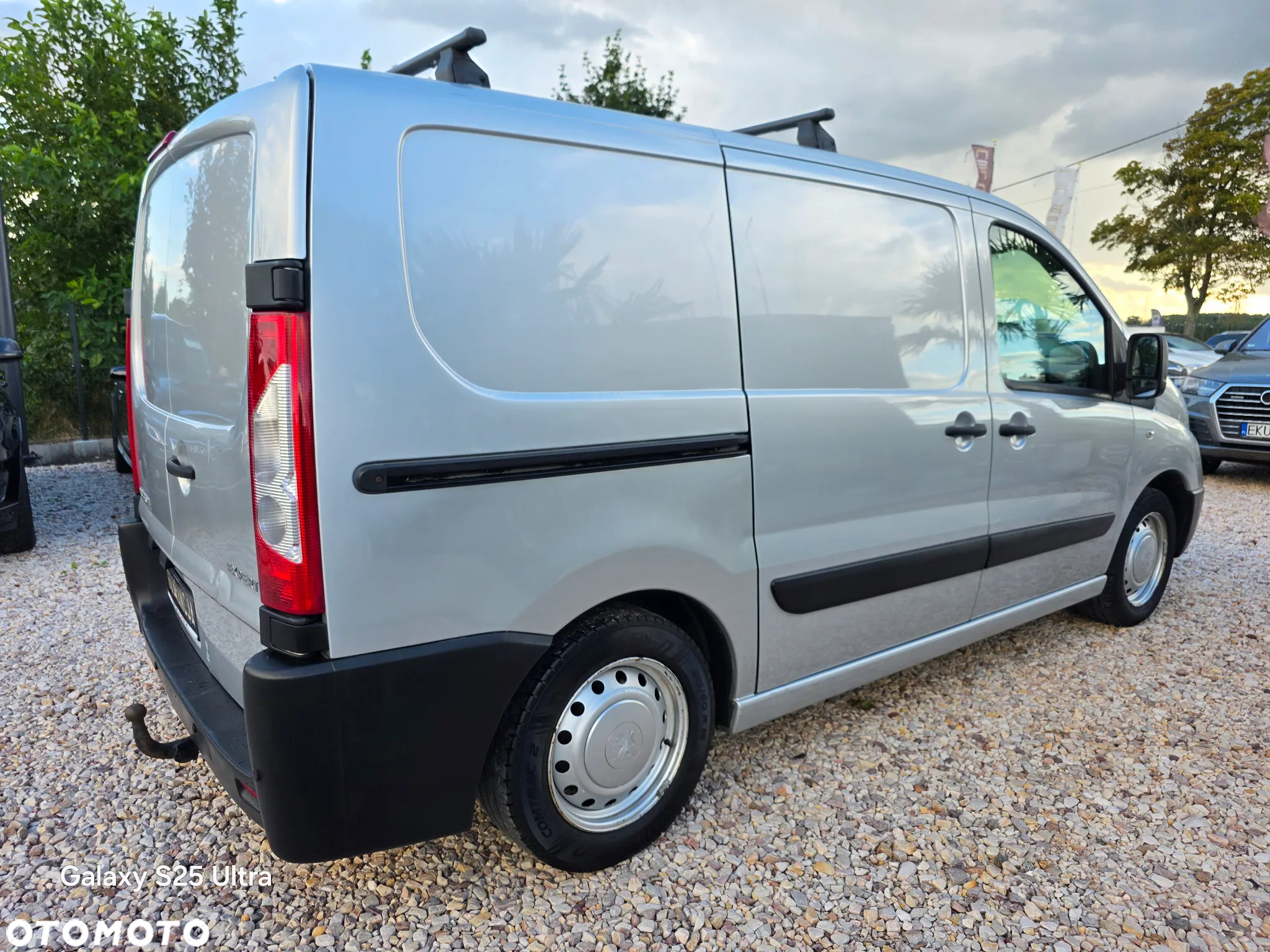 Peugeot Expert - 8