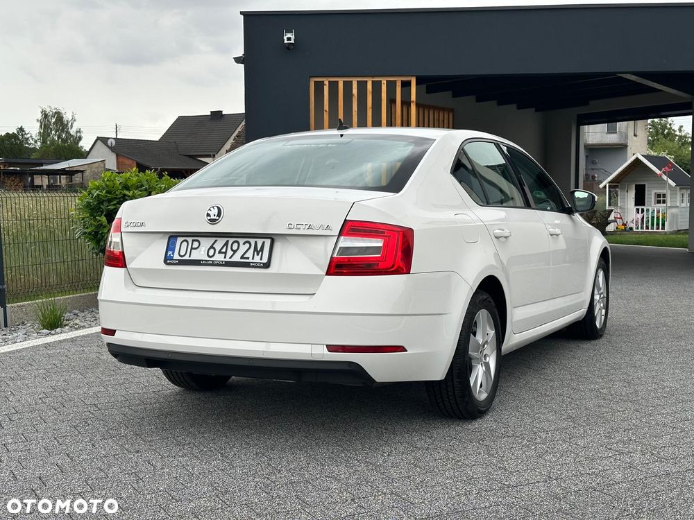 Skoda Octavia - 10
