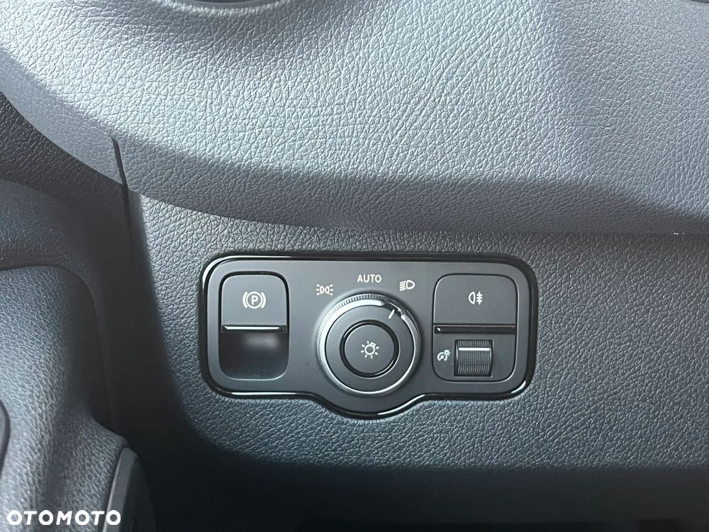 Mercedes-Benz 314 eSprinter Furgon 3.5t - 15