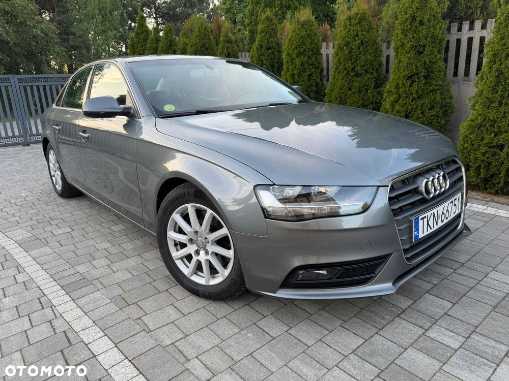 Audi A4 Limousine 2.0 TDI DPF Ambiente - 1