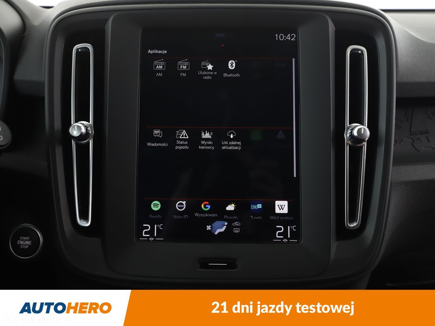 Volvo XC 40 - 24