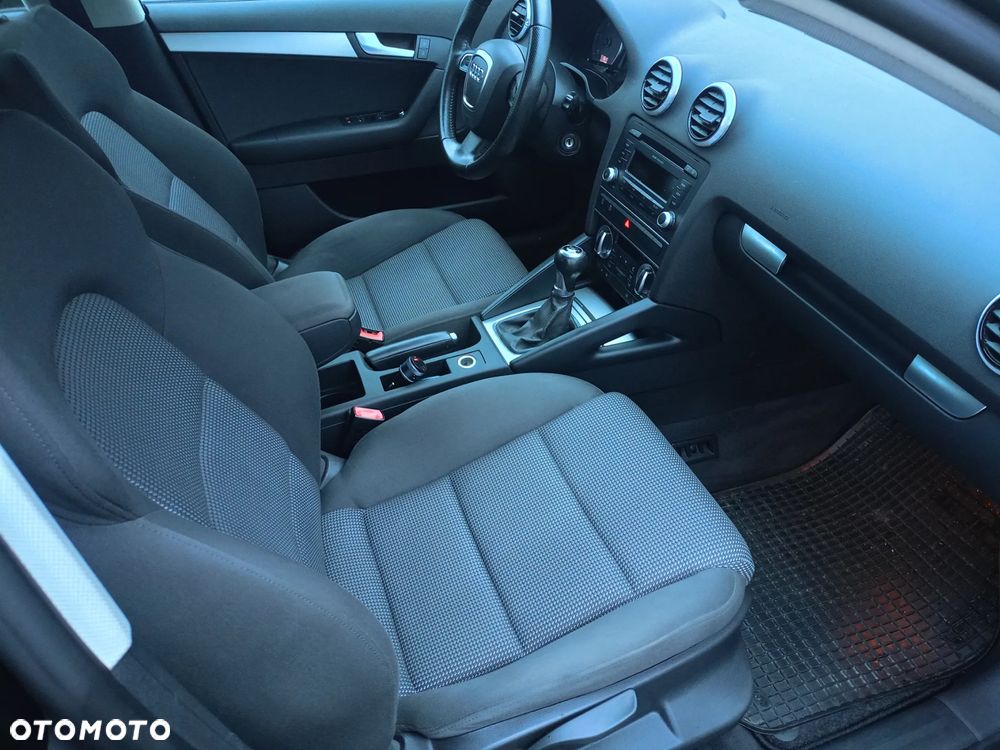 Audi A3 Sportback 2.0 TDI Attraction - 12