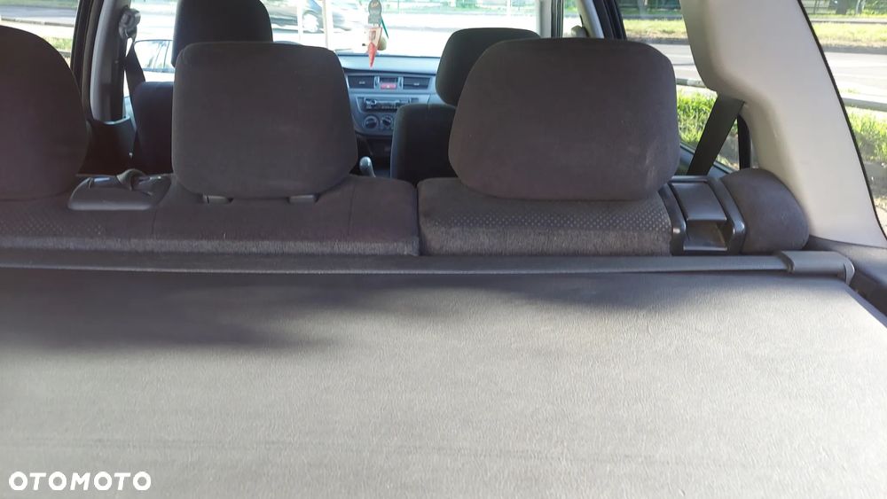 Mitsubishi Lancer 1.6 Sport - 13