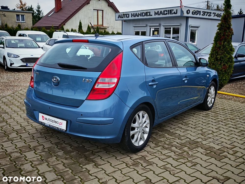 Hyundai i30 1.6 Classic - 6