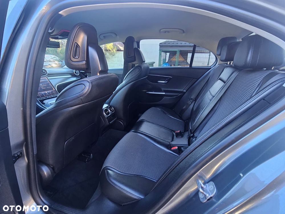 Mercedes-Benz Klasa C 220 d mHEV 4-Matic - 12
